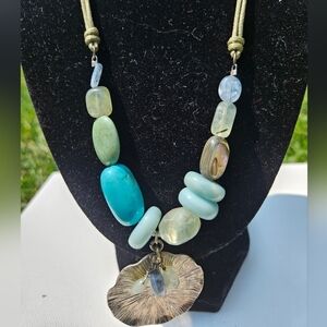 Peyote Bird Pendent Necklace NWT